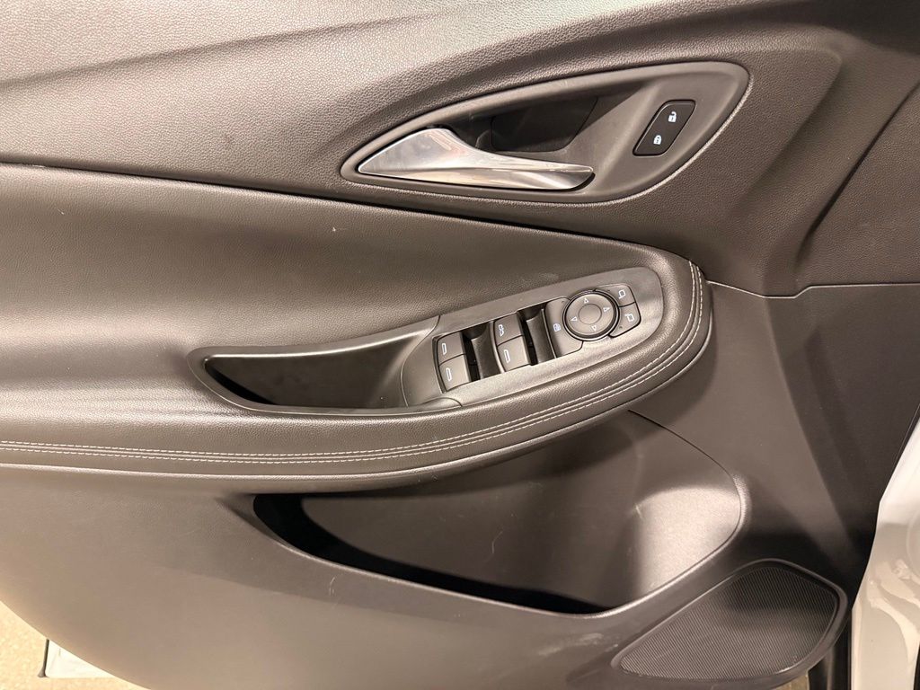 2025 Buick Encore GX Preferred - Photo 13