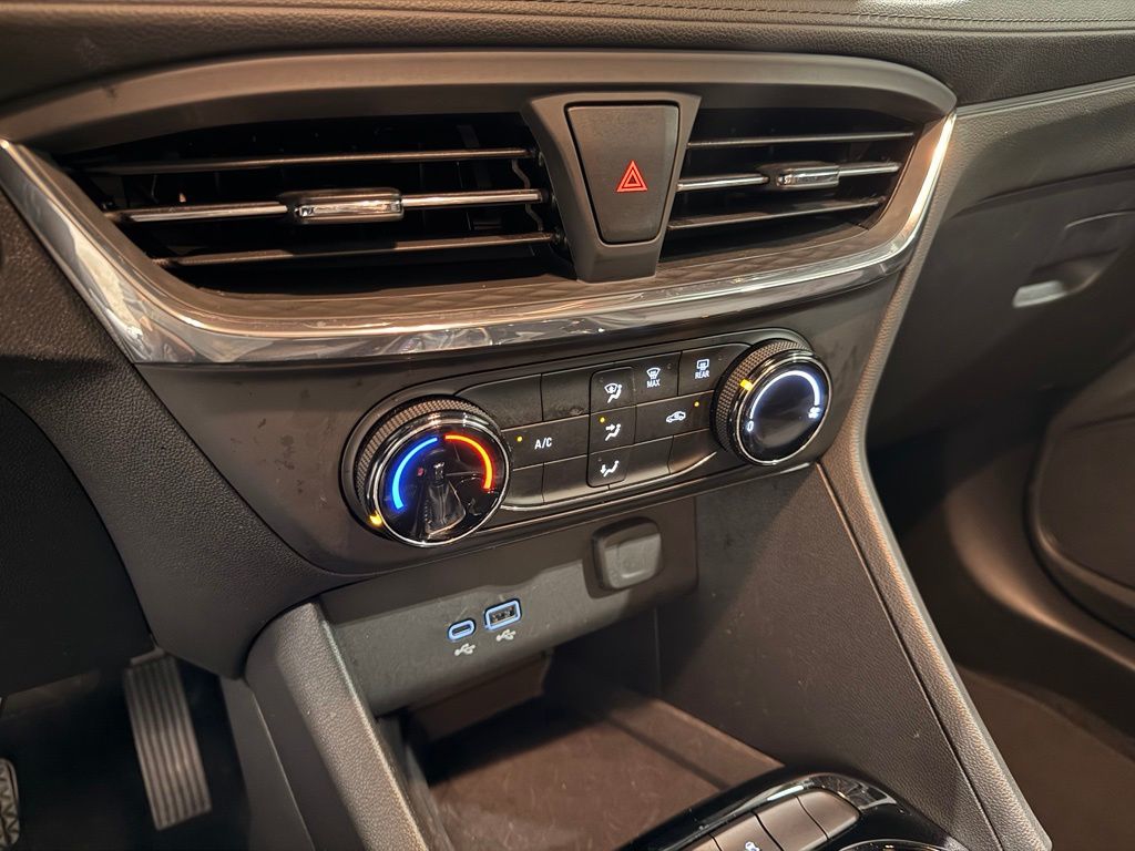 2025 Buick Encore GX Preferred - Photo 24
