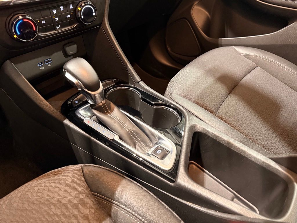 2025 Buick Encore GX Preferred - Photo 25