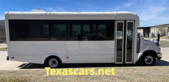 2019 Ford E-Series Chassis E-450 Super Duty 158 Cutaway DRW RWD Other