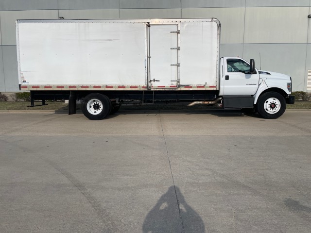 2022 Ford F-750 Straight Frame F750 24' Box Truck Diesel Non CDL 25999 GVWR Movin Pickup Truck