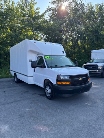 White 2024 Chevrolet Express Chassis Van Rear-Wheel Drive Automatic