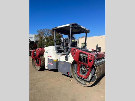 Photo of a 2019 Dynapac CC 6200