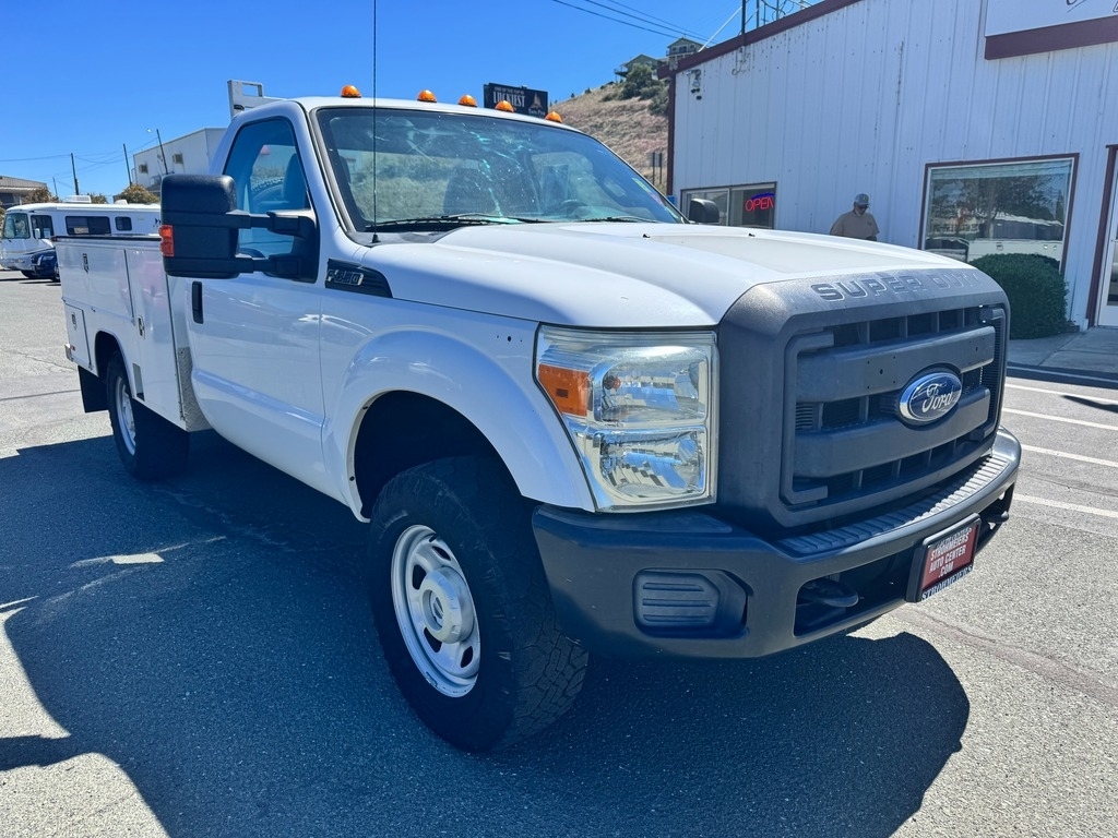 2016 Ford F-350 XL 4x4 Regular Cab 141-In SRW's photo