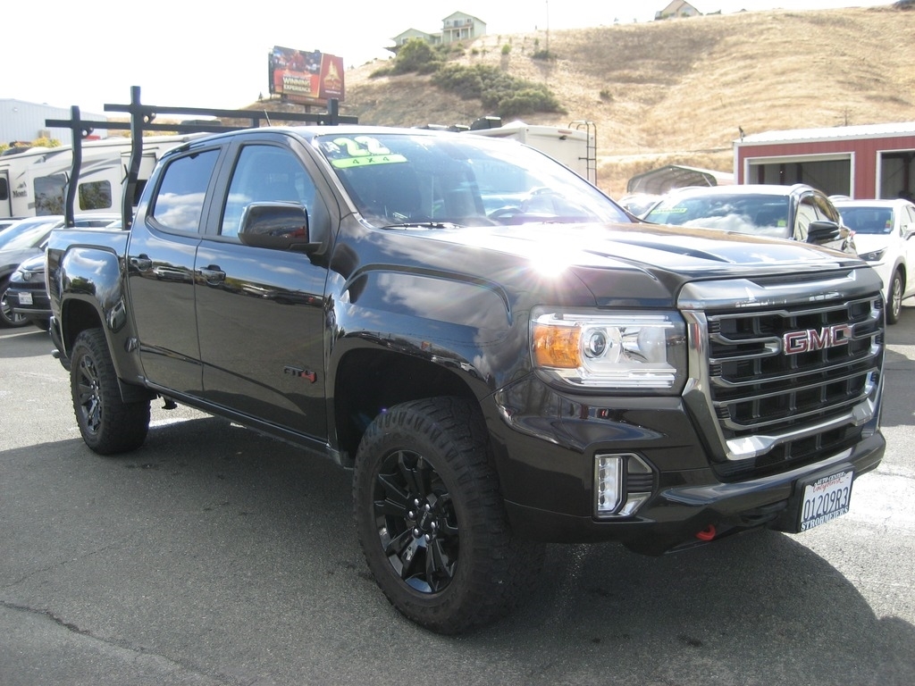 Used 2022 GMC Canyon AT4 with VIN 1GTG6FEN1N1301639 for sale in Lakeport, CA