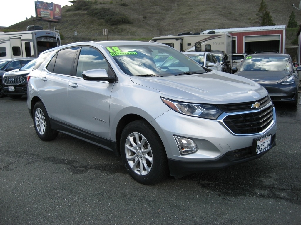 Used 2018 Chevrolet Equinox LT with VIN 2GNAXJEV3J6145124 for sale in Lakeport, CA