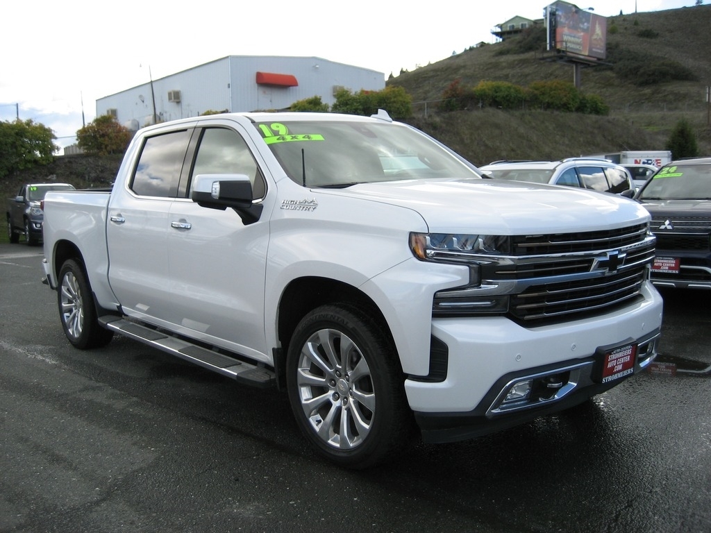 Used 2019 Chevrolet Silverado 1500 High Country with VIN 3GCUYHED6KG237563 for sale in Lakeport, CA