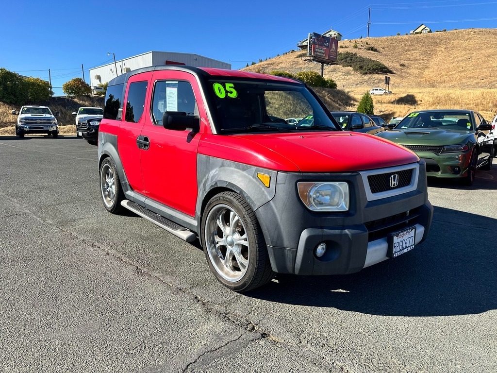 Used 2005 Honda Element EX with VIN 5J6YH18635L001945 for sale in Lakeport, CA