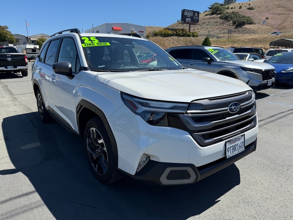 2025 Subaru Forester's photo