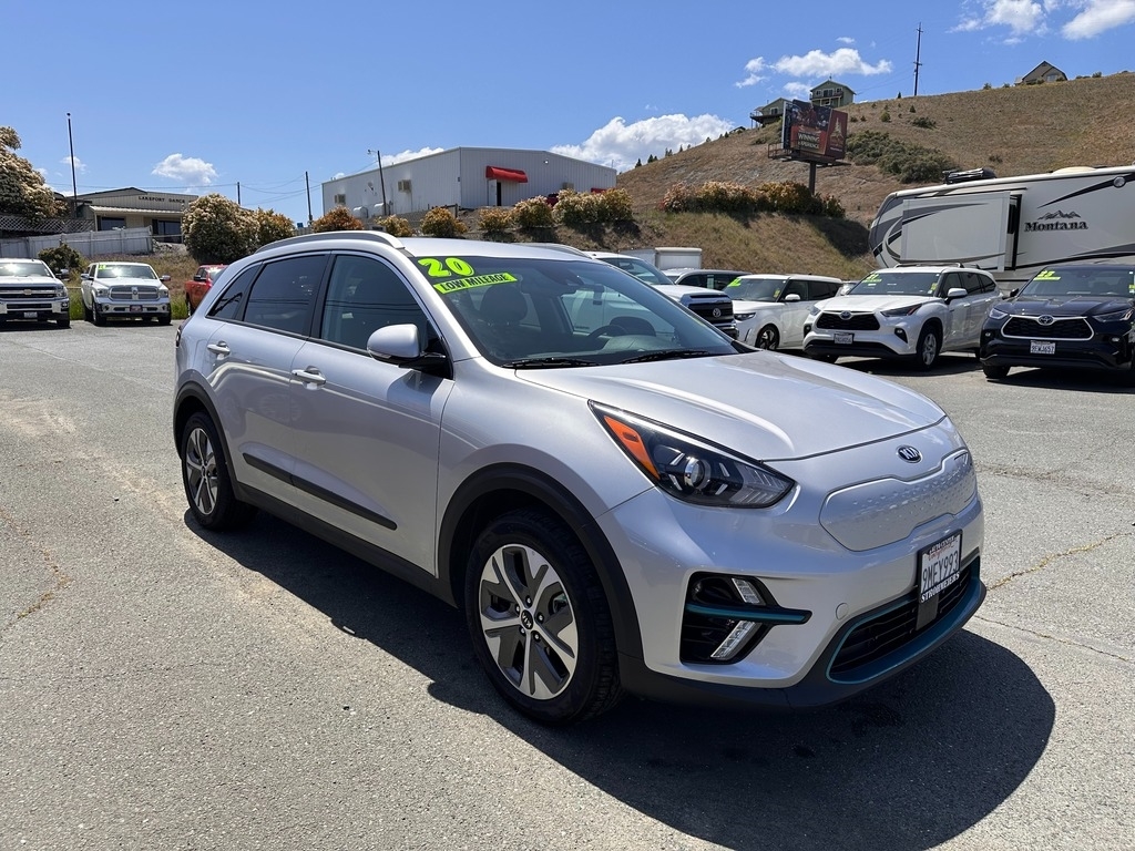 Used 2020 Kia Niro EX with VIN KNDCC3LG9L5049347 for sale in Lakeport, CA