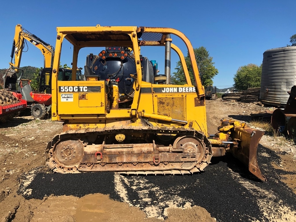 550g john deere dozer