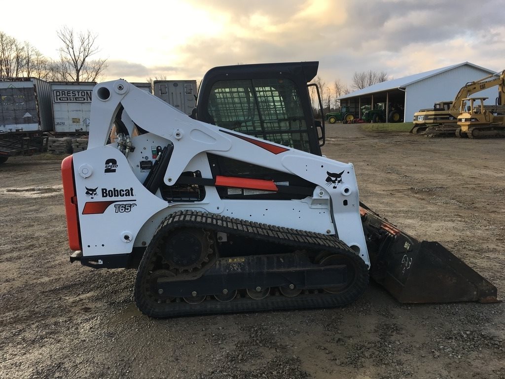 Бобкэт 650. Бобкэт т650. Bobcat-t35105 с ротатором. Bobcat 8570. Bobcat 1790.