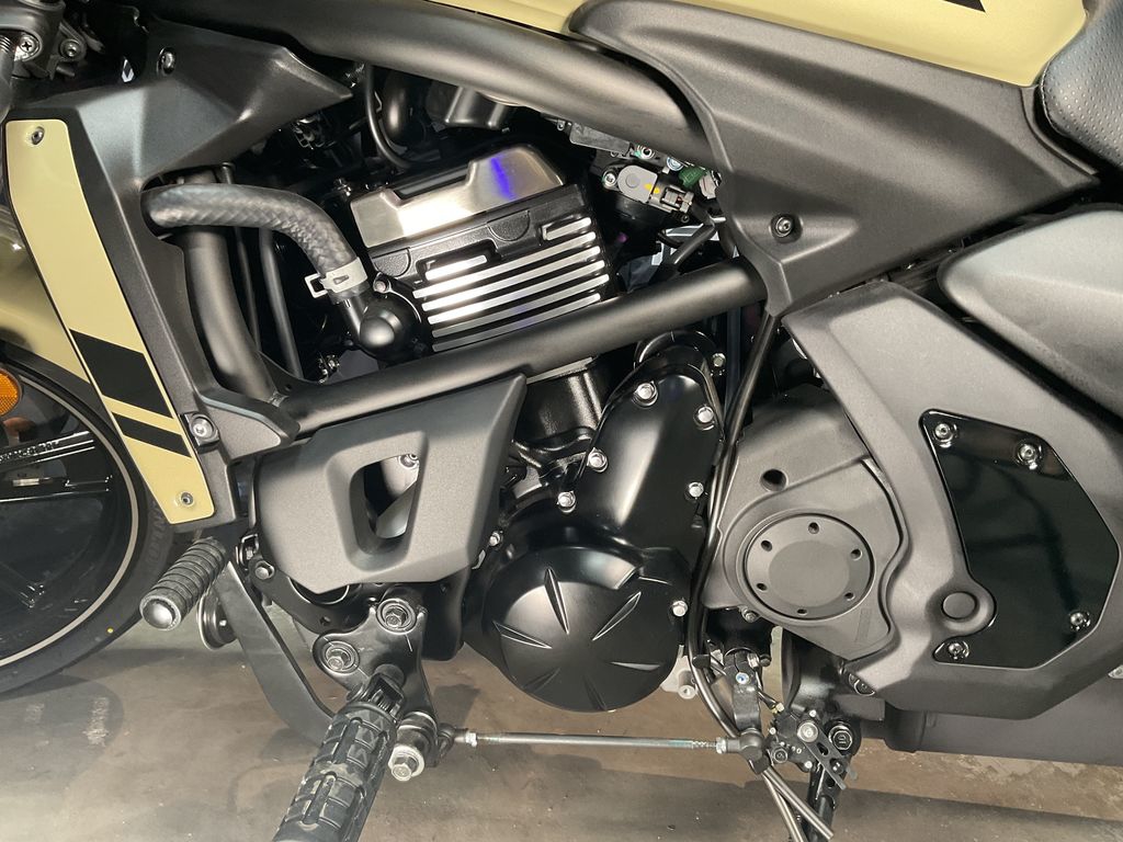 2024 Kawasaki Vulcan S ABS  21