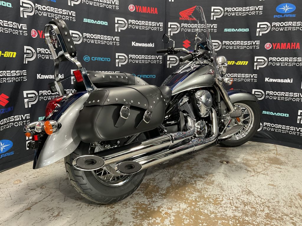 2025 Kawasaki Vulcan 900 Classic LT 5