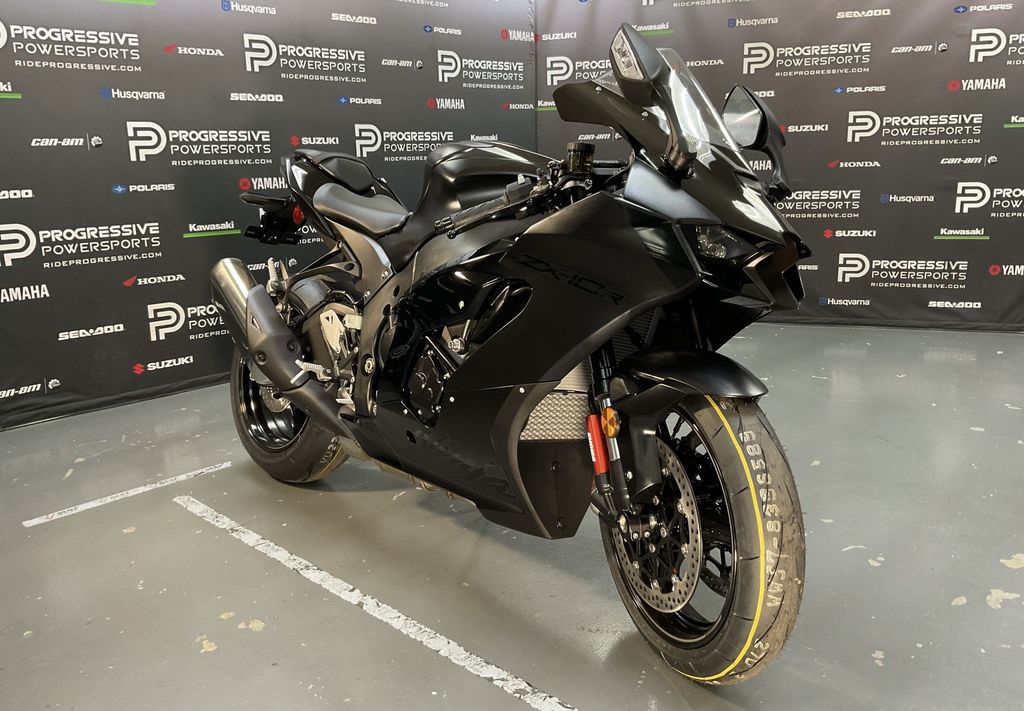 2025 Kawasaki Ninja ZX-10R ABS  4