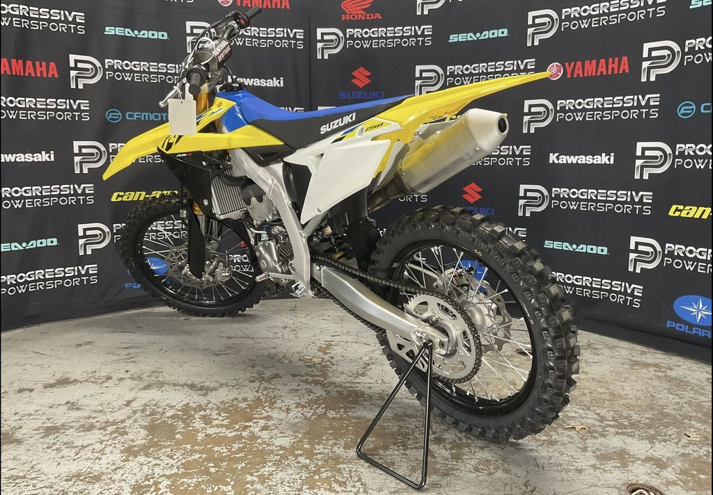 2025 Suzuki RM-Z 250 3