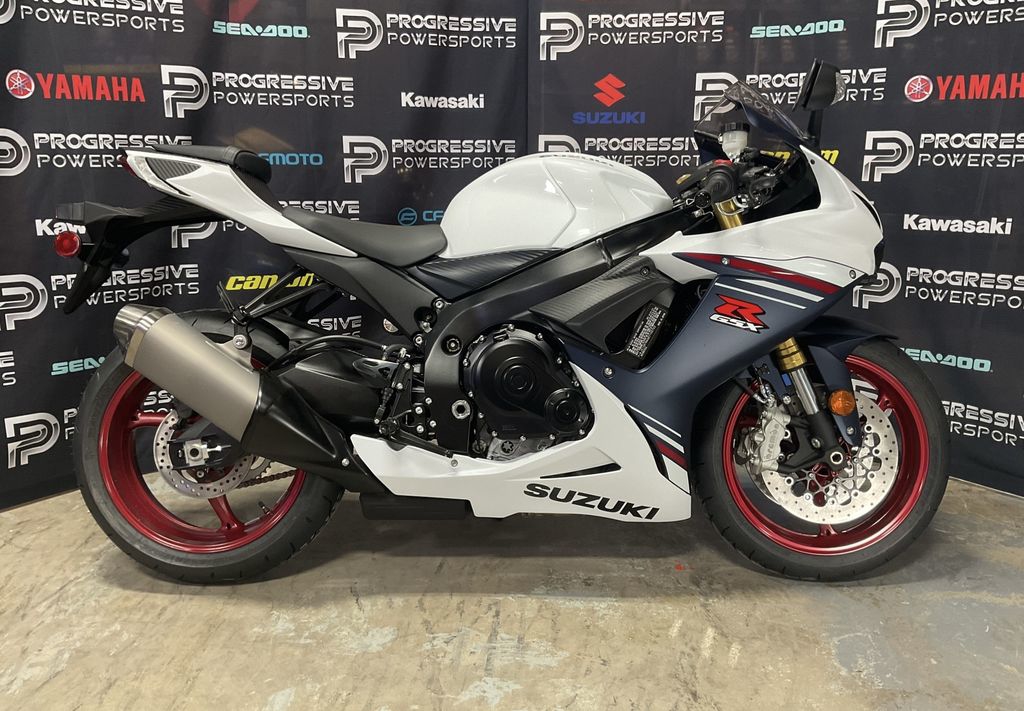 2025 Suzuki GSX-R750  2