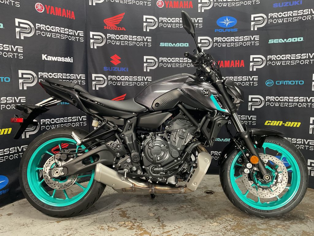 2024 Yamaha MT-07  15