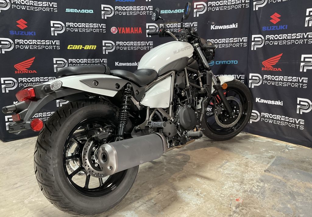 2024 Kawasaki Eliminator Pearl Storm Gray  15