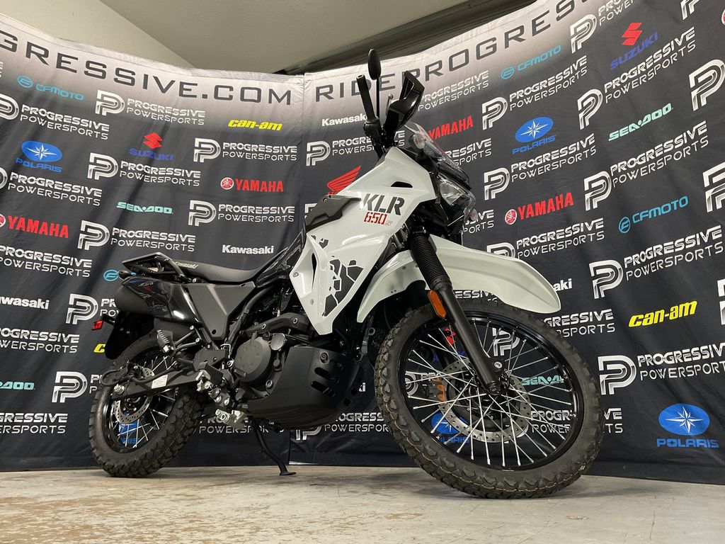 2025 Kawasaki KLR 650 S Pearl Crystal WhiteMetallic Carbon Gray 19