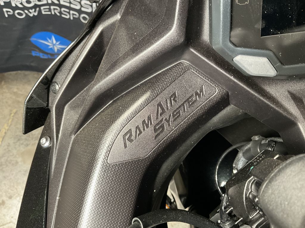 2024 Kawasaki Ninja ZX-4R ABS  9