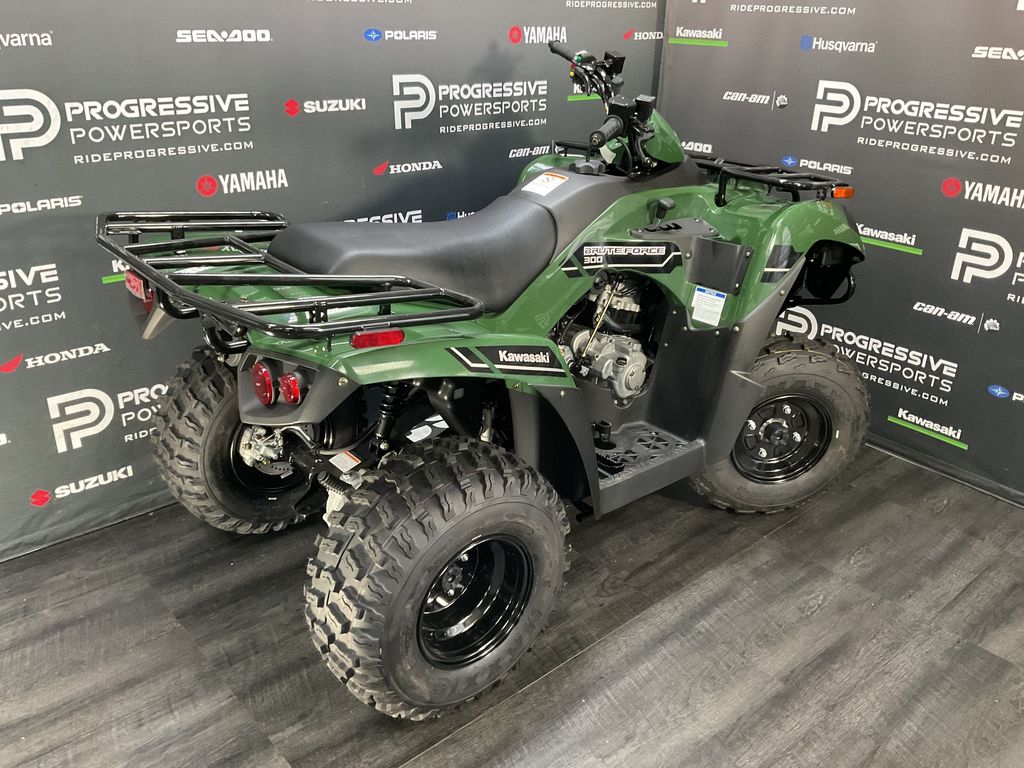 2025 Kawasaki Brute Force 300 15