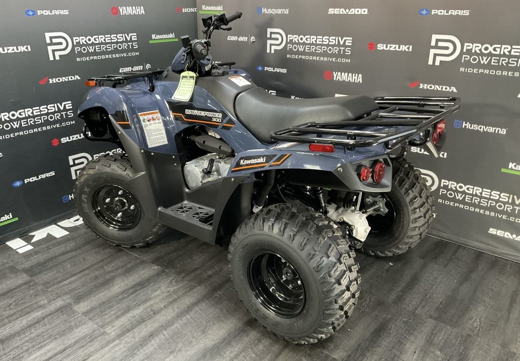 2025 Kawasaki Brute Force 300 3