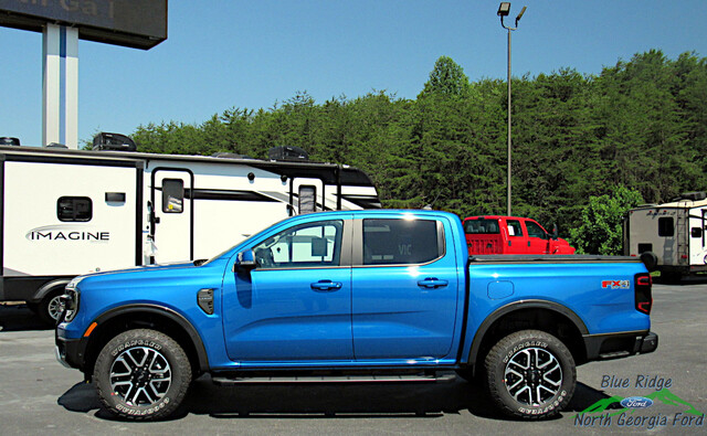 2024 Ford Ranger LARIAT 4WD SuperCrew 5' Box photo