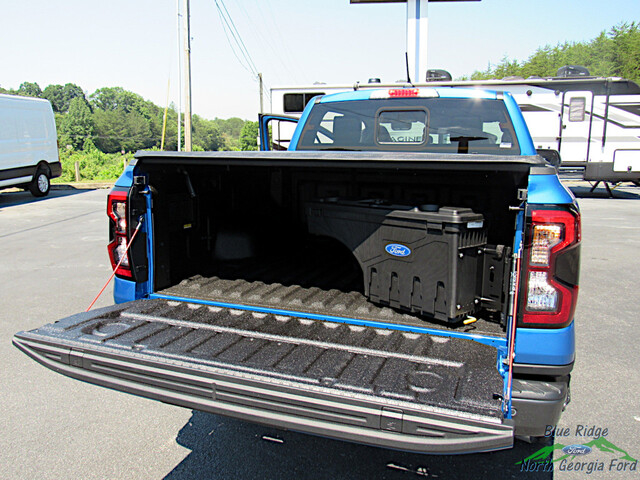 2024 Ford Ranger LARIAT 4WD SuperCrew 5' Box photo