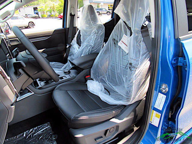 2024 Ford Ranger LARIAT 4WD SuperCrew 5' Box photo