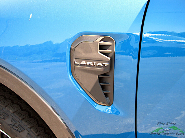 2024 Ford Ranger LARIAT 4WD SuperCrew 5' Box photo