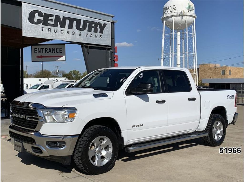 2024 Ram 1500 Big Horn/Lonestar