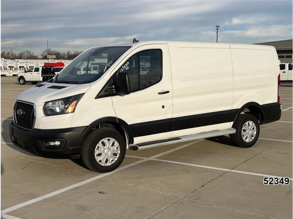 2024 Ford Transit Low Roof