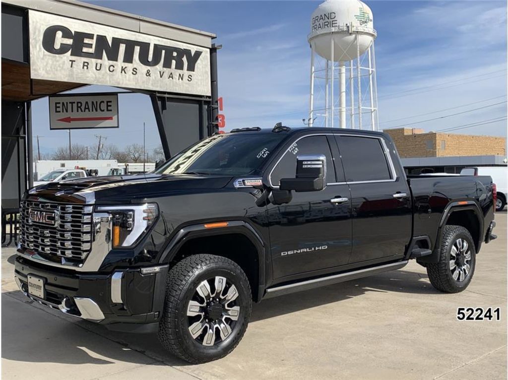 2025 GMC Sierra 3500HD Denali