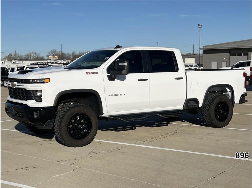 2024 Chevrolet Silverado 2500HD Custom