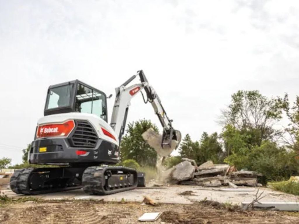 2024 Bobcat® R2-Series E60 (Long-Arm)