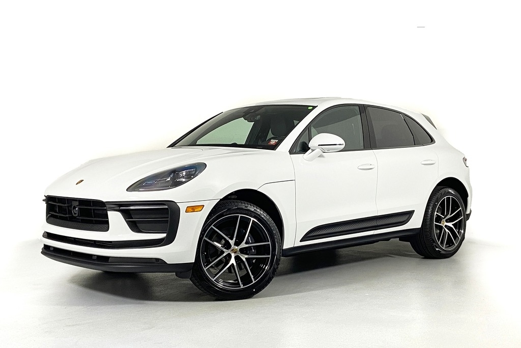 2024 Porsche Macan SUV