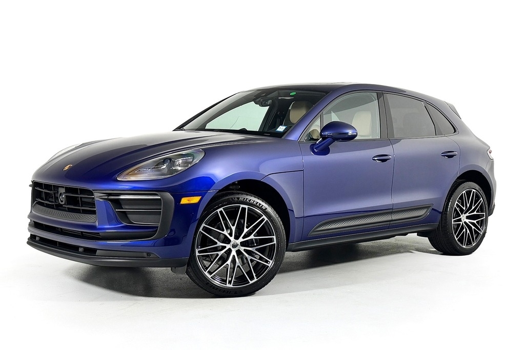 2024 Porsche Macan SUV