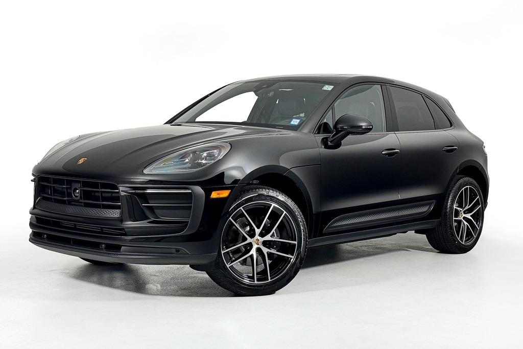 2024 Porsche Macan SUV