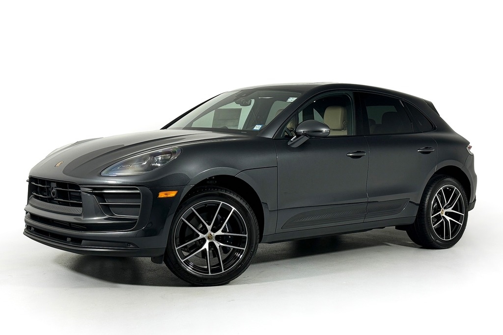 2024 Porsche Macan SUV