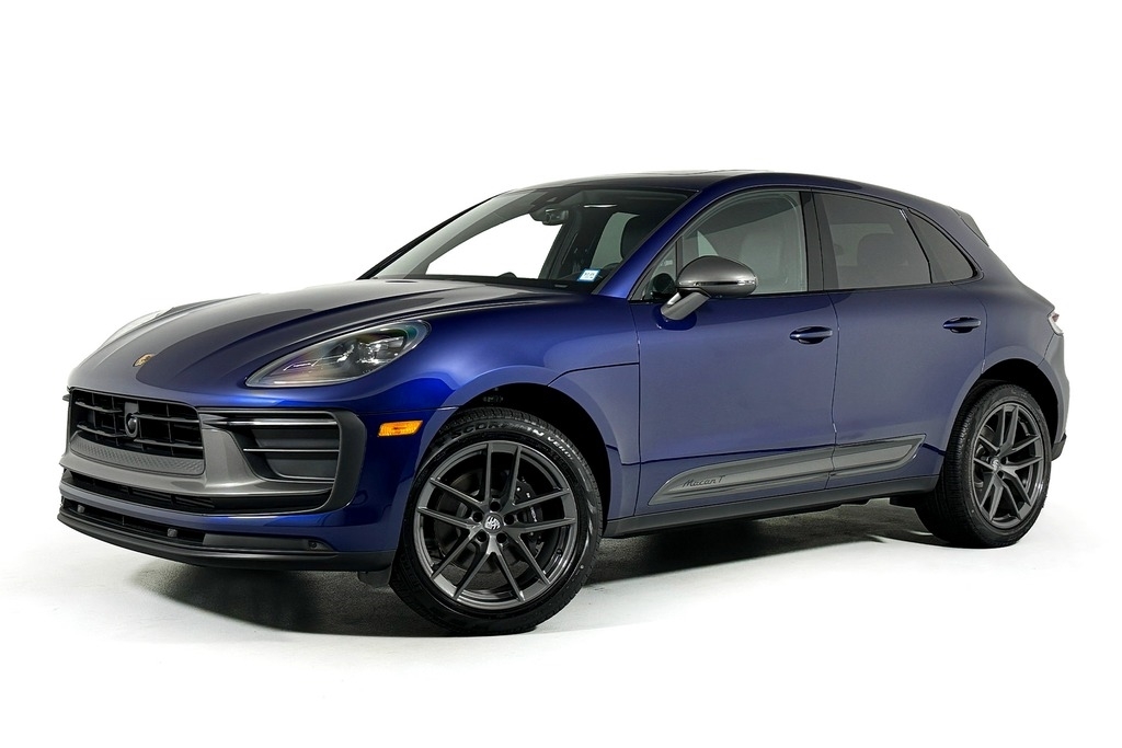 2024 Porsche Macan T SUV