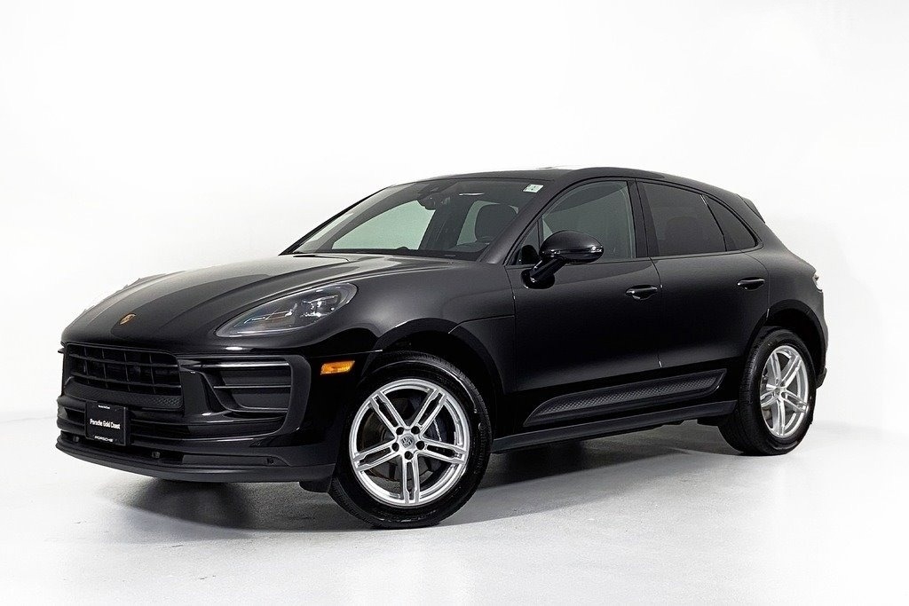 2024 Porsche Macan SUV