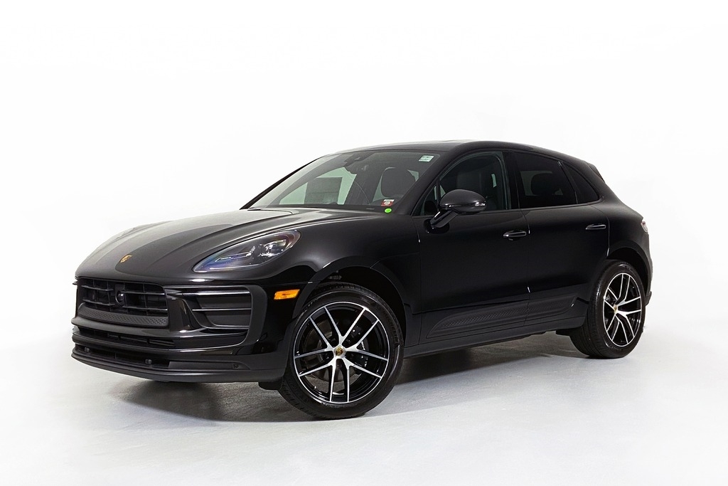 2024 Porsche Macan SUV