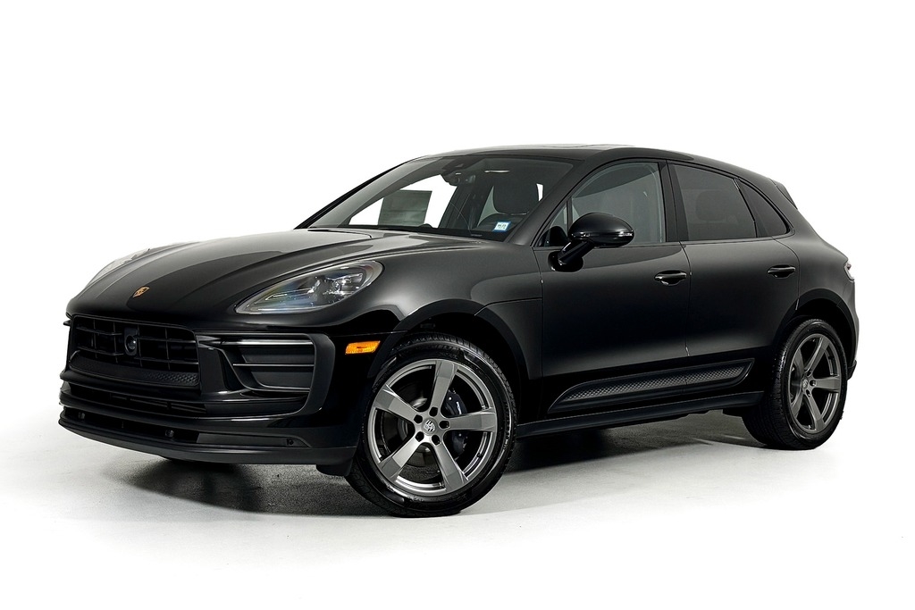 2024 Porsche Macan SUV