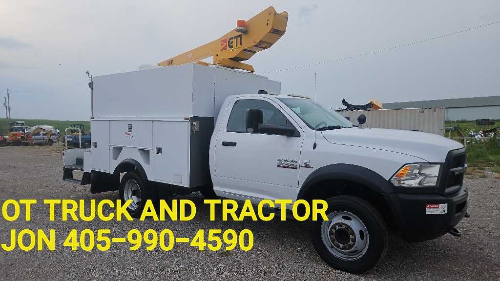 2017 Dodge Ram 5500 35ft Enclosed Utility Box Bucket Truck 6.7L Diesel
