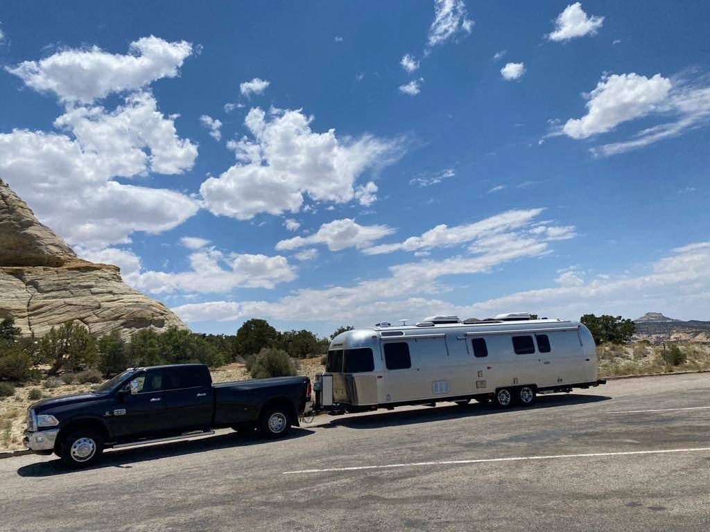 2018 Airstream Classic 33FB