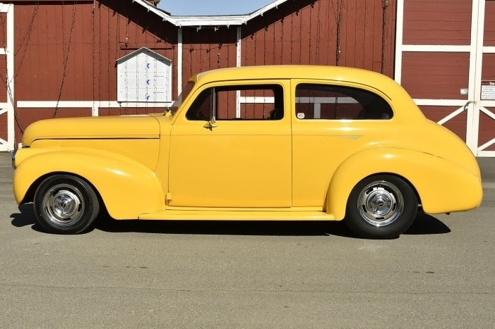 1940 Chevrolet 2 Door Sedan