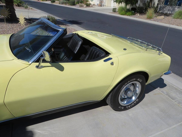 1968 Chevrolet Corvette Roadster photo