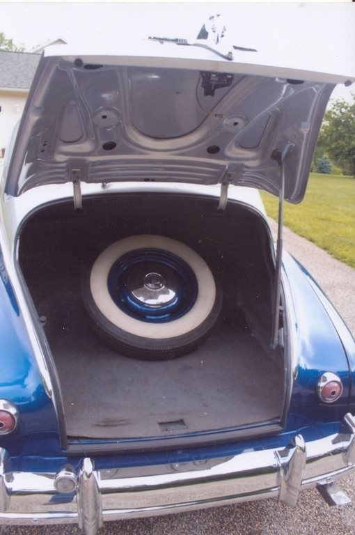 1948 Pontiac Silver Streak  photo