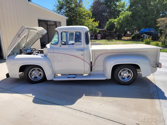 The 1956 Ford F-100  photos